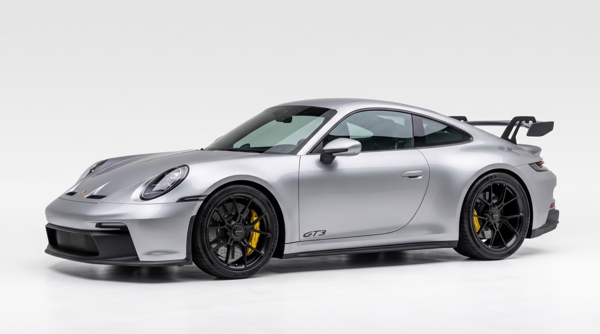 Porsche 911 GT3, front ¾ view